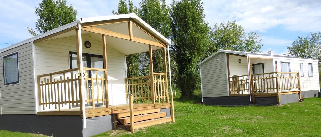 Camping Les Tournesols Sillé-le-Guillaume Exterior foto