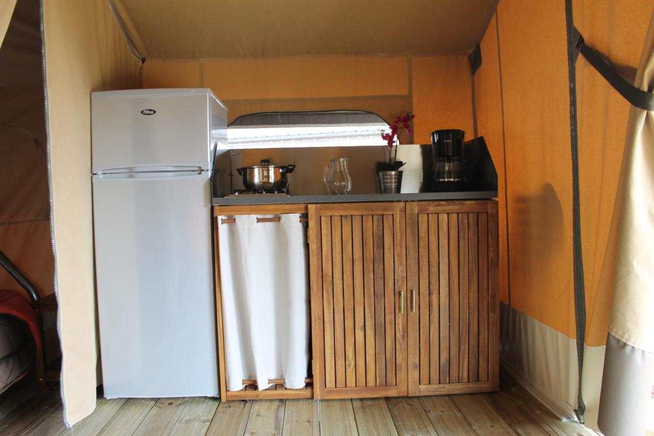 Camping Les Tournesols Sillé-le-Guillaume Exterior foto